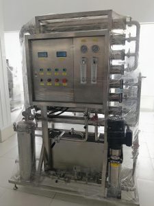 2000 LPH reverse osmosis machine in Nigeria