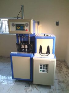 Semi Automatic PET Bottle Blowing Machine HZ880